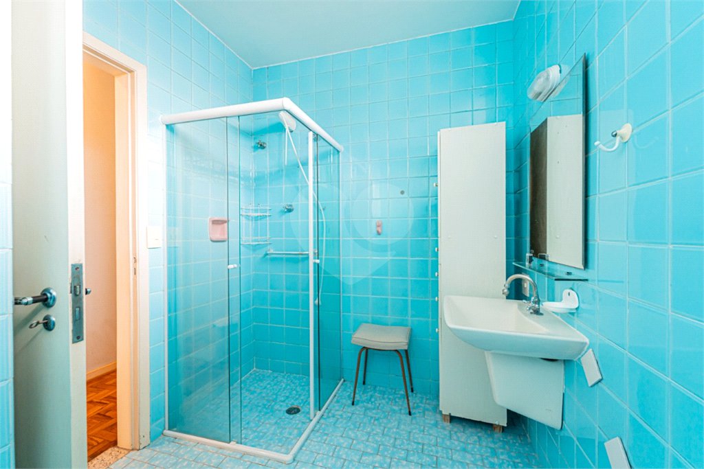 Sobrado à venda com 3 quartos, sendo 1 suíte, em Moema, São Paulo, SP