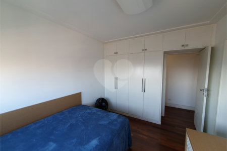 Apartamento à venda com 3 quartos, sendo 2 suítes, em Alto da Boa Vista, São Paulo, SP