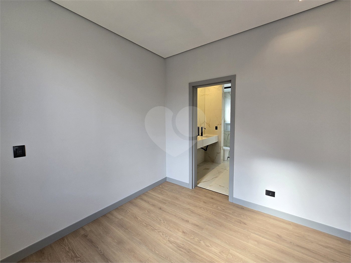 Casa à venda com 3 suítes em Residencial Teriva Vista da Serra, Atibaia, SP
