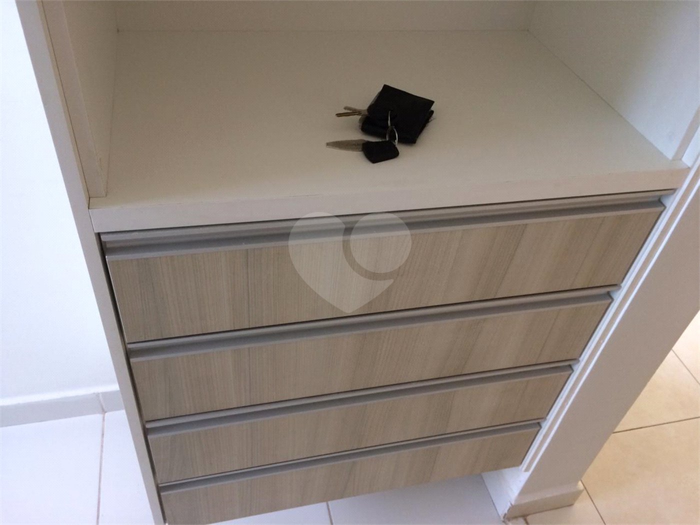Apartamento à venda com 3 quartos, sendo 1 suíte, em Parque Morumbi, Votorantim, SP