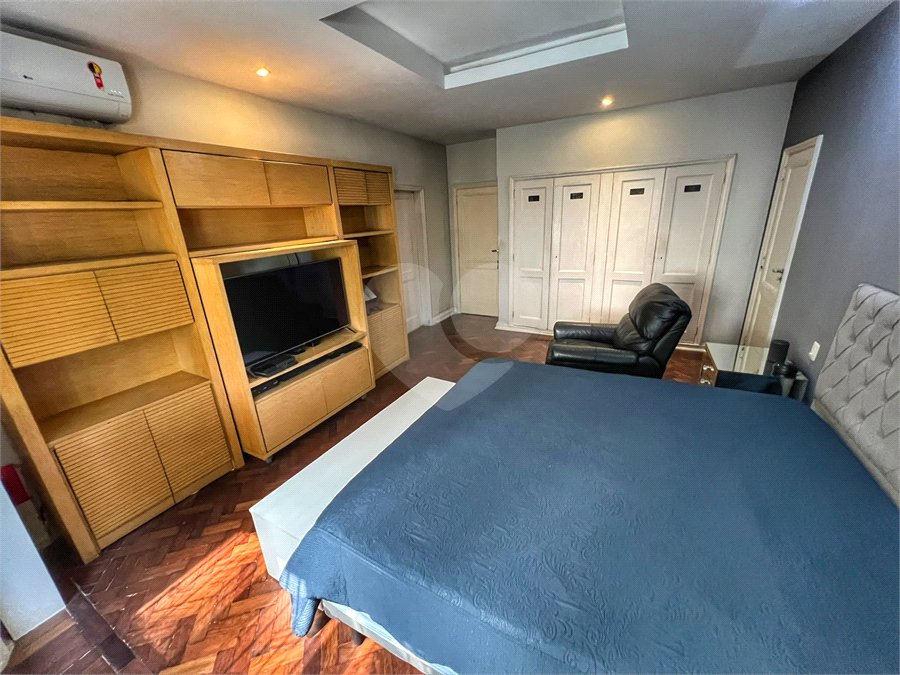 Apartamento à venda com 4 quartos, sendo 2 suítes,  em Flamengo, Rio de Janeiro, RJ