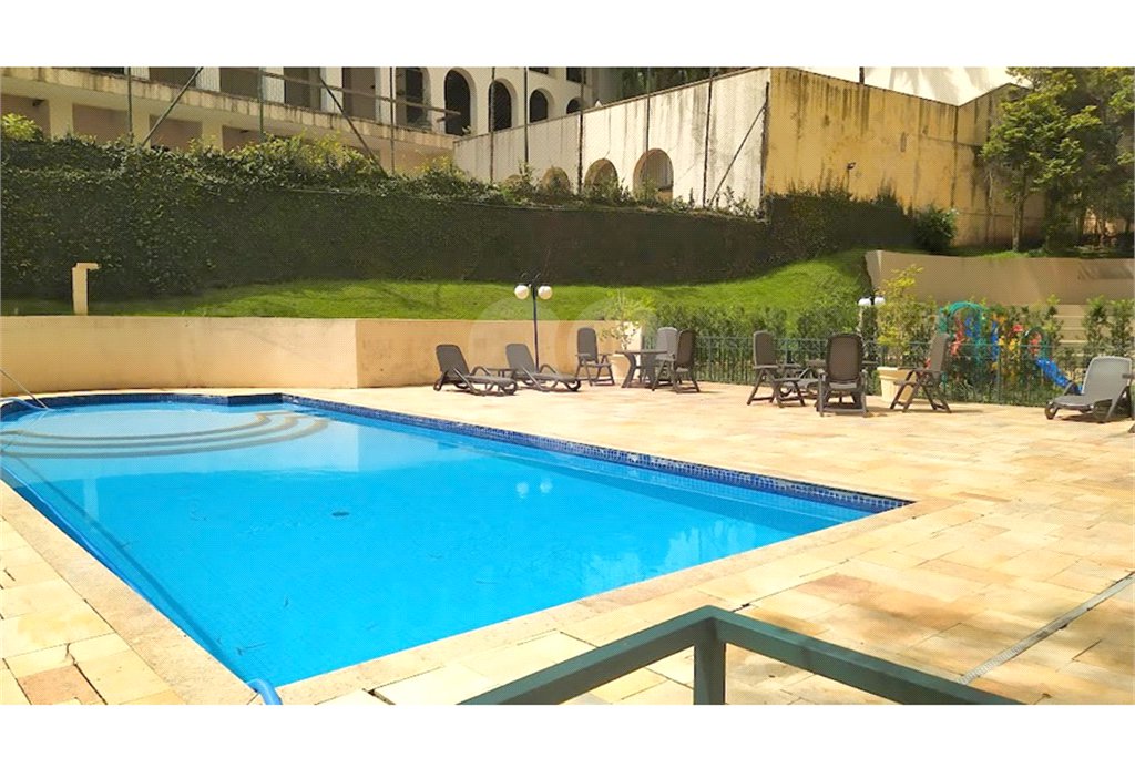 Apartamento à venda com 3 quartos, sendo 1 suíte, em Vila Suzana, São Paulo, SP
