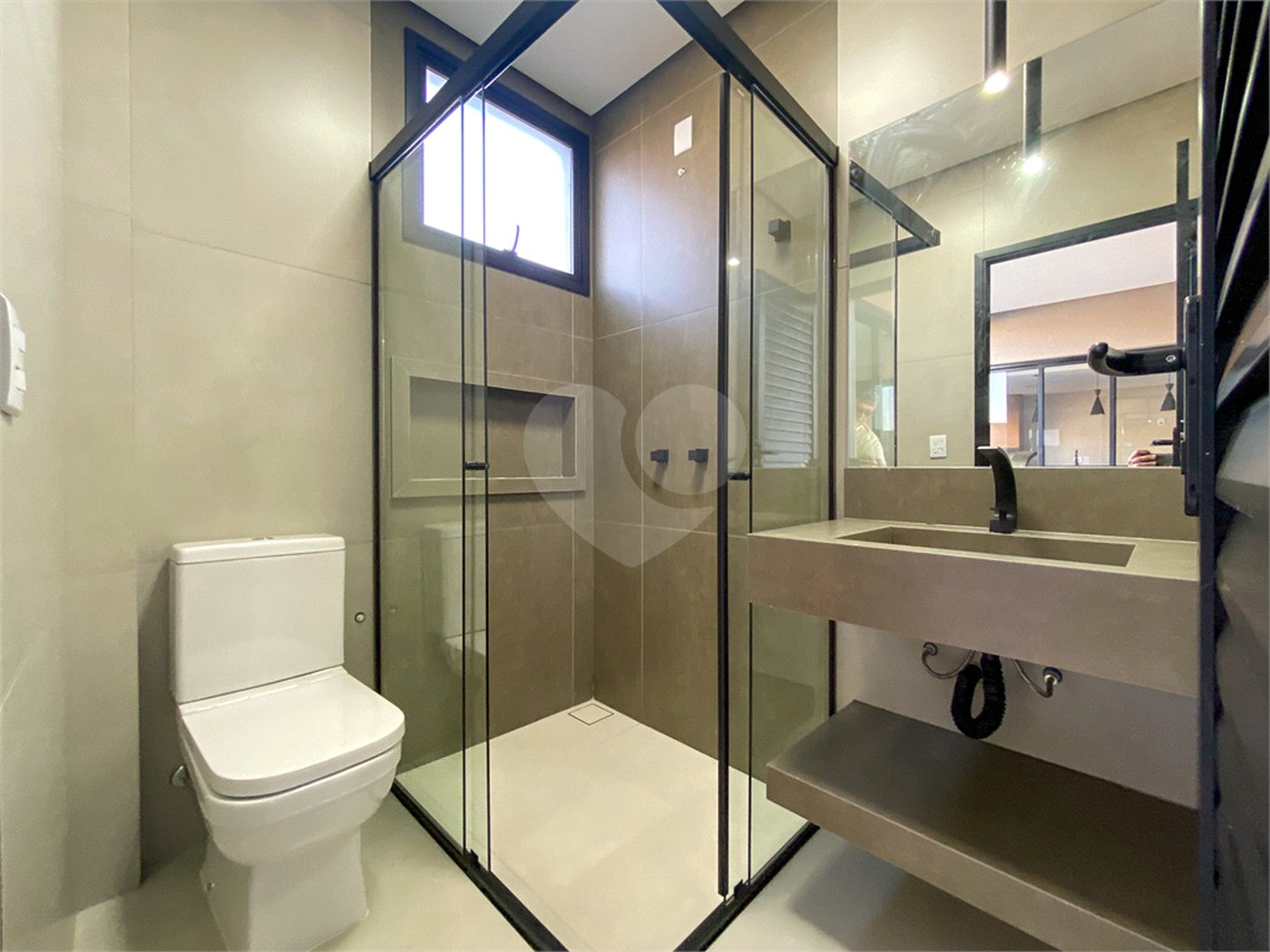 Casa à venda com 5 suítes no condomínio Nova Jerusalém - Jardinópolis, Jardinópolis - SP