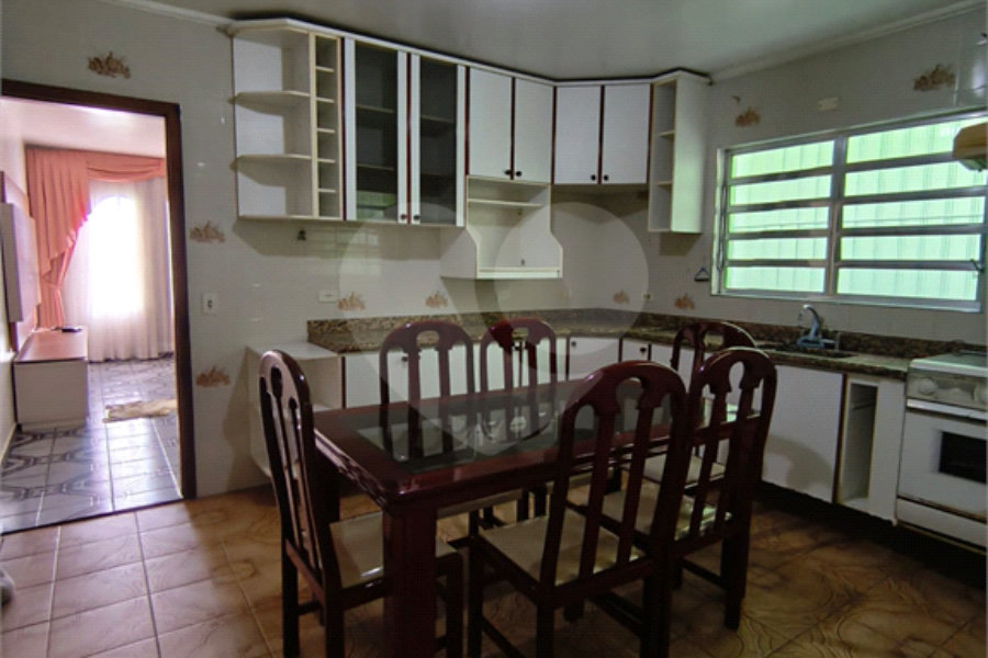 Sobrado à venda com 3 quartos, sendo 1 suíte, em Vila Albertina, São Paulo, SP