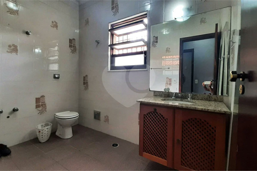 Vende-se Casa incrível no Jardim Prudência!