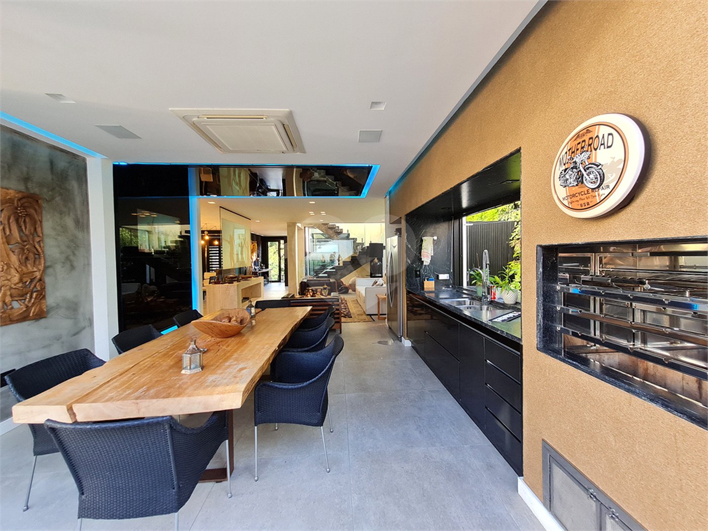 Casa à venda com 4 suítes no condomínio Lago da Boa Vista, Sorocaba - SP