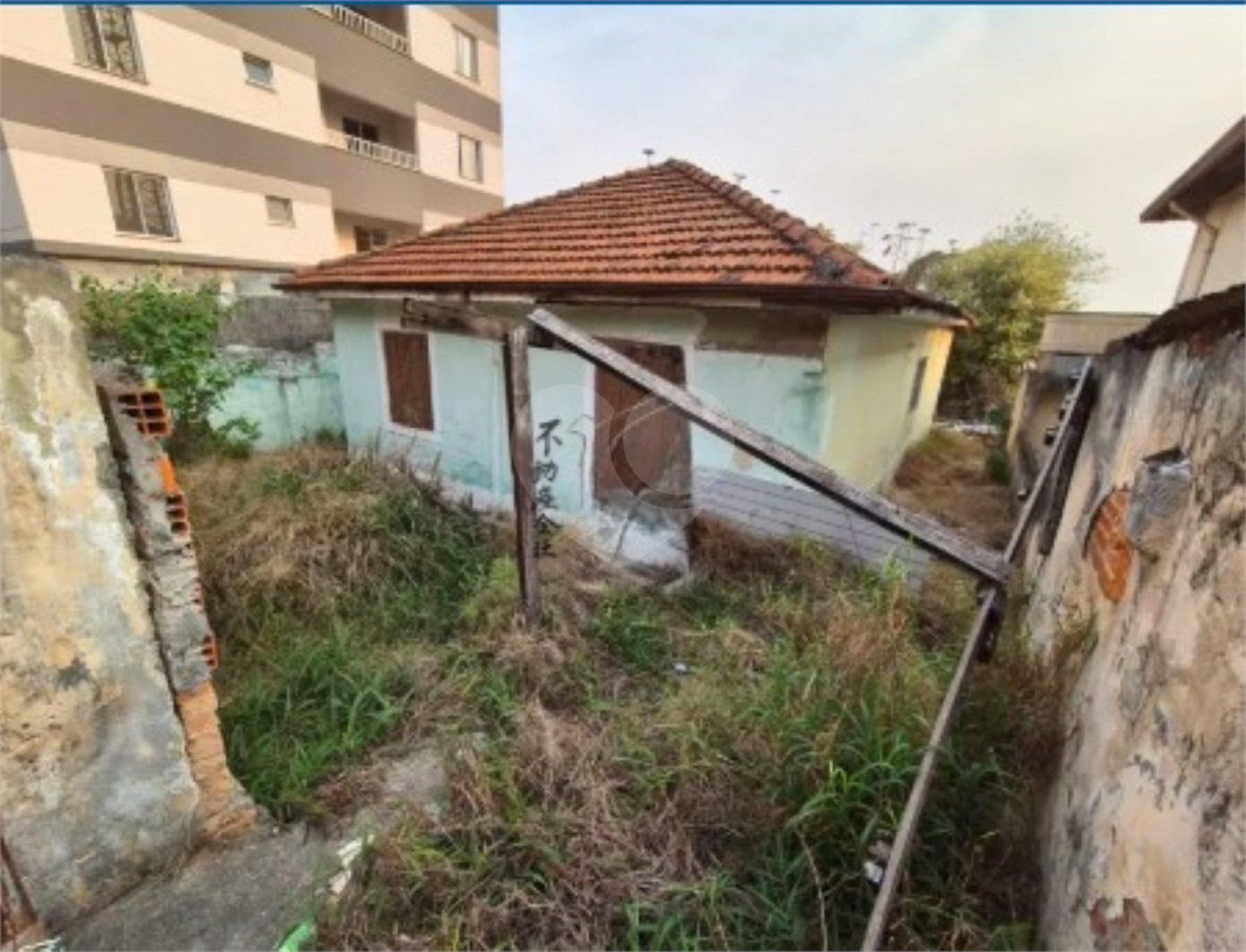Terreno à venda em Vila Guedes, São Paulo, SP