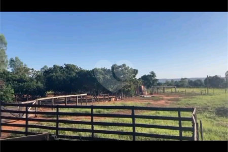 Chácara à venda com 6 quartos no Centro, Terenos, MS