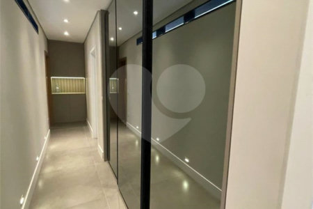 Casa à venda com 3 suítes no condomínio Residencial Granville, Atibaia - SP