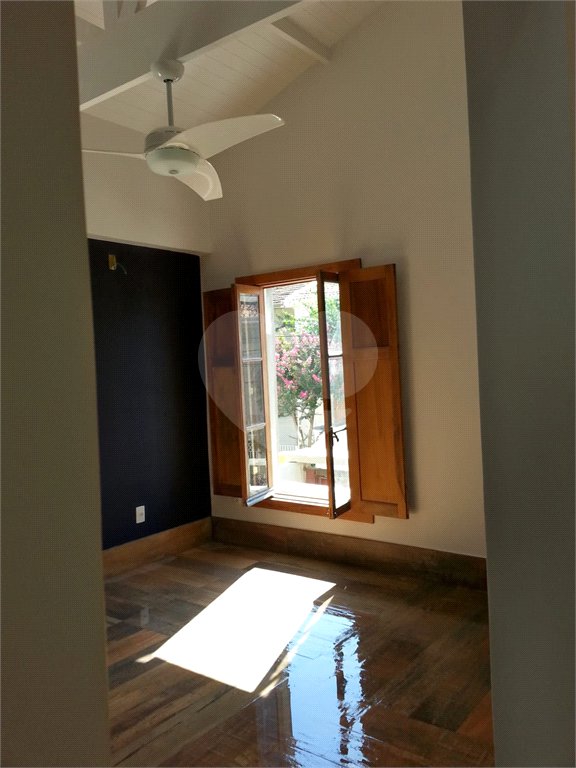 Casa à venda com 3 quartos, sendo 2 suítes, em Vila Mariana, São Paulo, SP