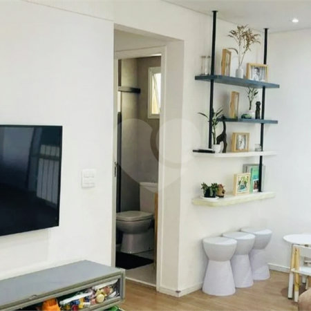 Apartamento à venda com 2 quartos, sendo 1 suíte, em Vila Paiva, São Paulo, SP