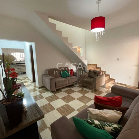 Sobrado à venda com 2 quartos em Vila Eros, Sorocaba, SP