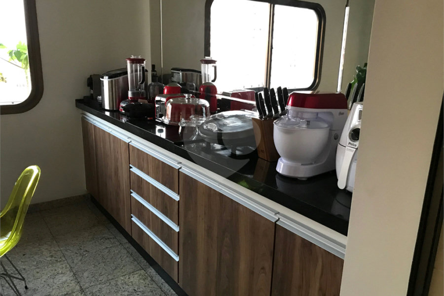 Apartamento à venda com 4 quartos, sendo 3 suítes, em Santana, São Paulo, SP