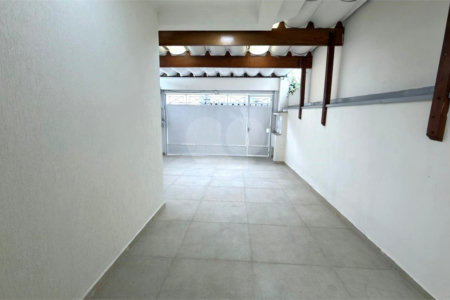 Sobrado à venda com 3 quartos, sendo 1 suíte,  em Jardim Vila Formosa, São Paulo, SP