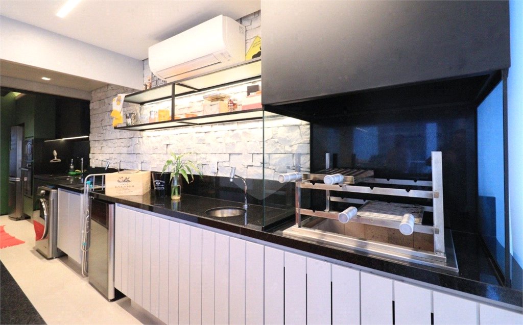 Apartamento à venda com 2 suítes em Indianópolis, São Paulo, SP