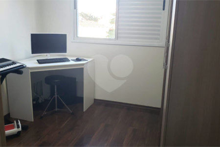 Apartamento à venda com 3 quartos, sendo 2 suítes,  em Granja Julieta, São Paulo, SP
