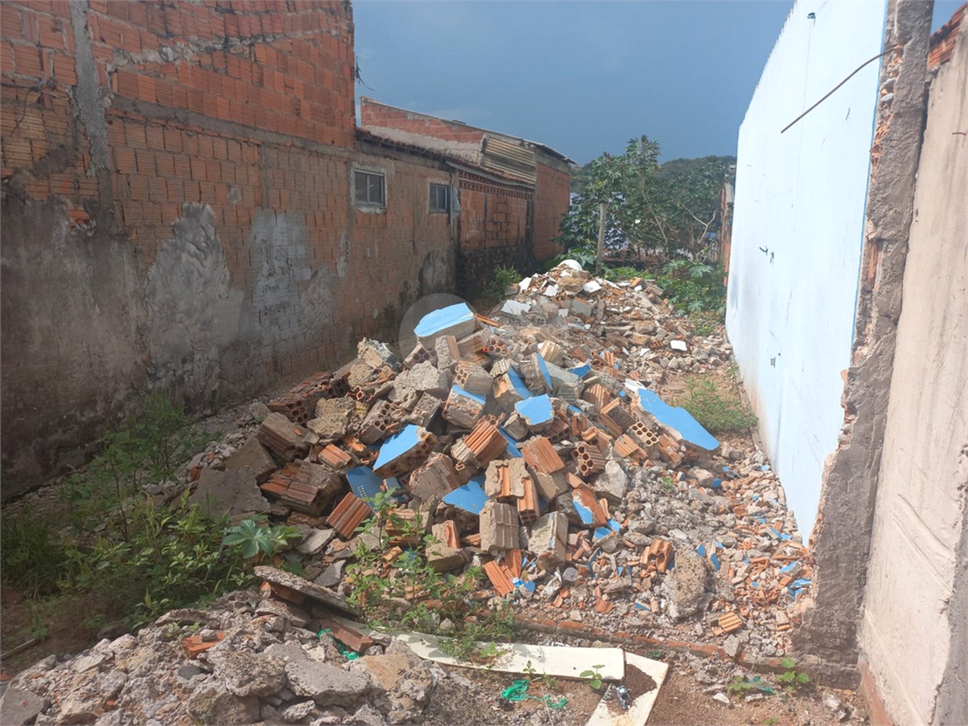 Terreno com 125,00 m² .