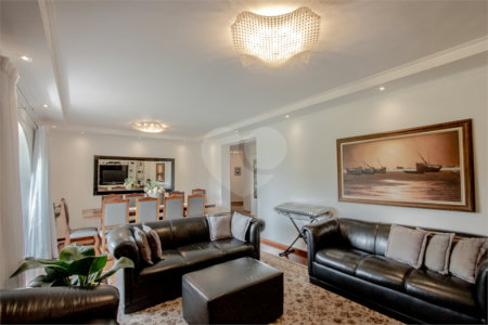 Apartamento à venda com 4 quartos, sendo 1 suíte, em Granja Julieta, São Paulo, SP