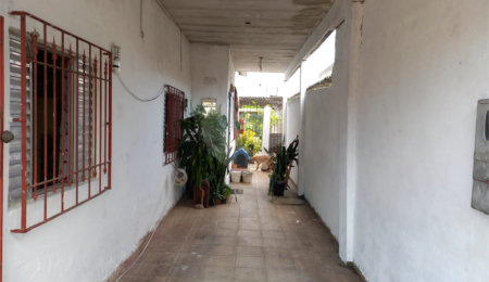 Casa à venda com 2 quartos em Forte, Praia Grande, SP