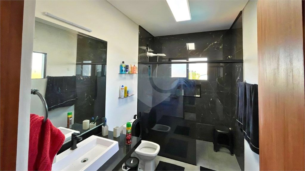 Sobrado à venda com 2 quartos, sendo 1 suíte, em Residencial Olívio Barbosa, Porto Feliz, SP