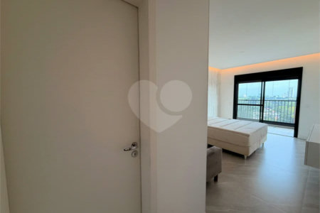 Apartamento para alugar com 2 suítes em Alto da Boa Vista, São Paulo, SP