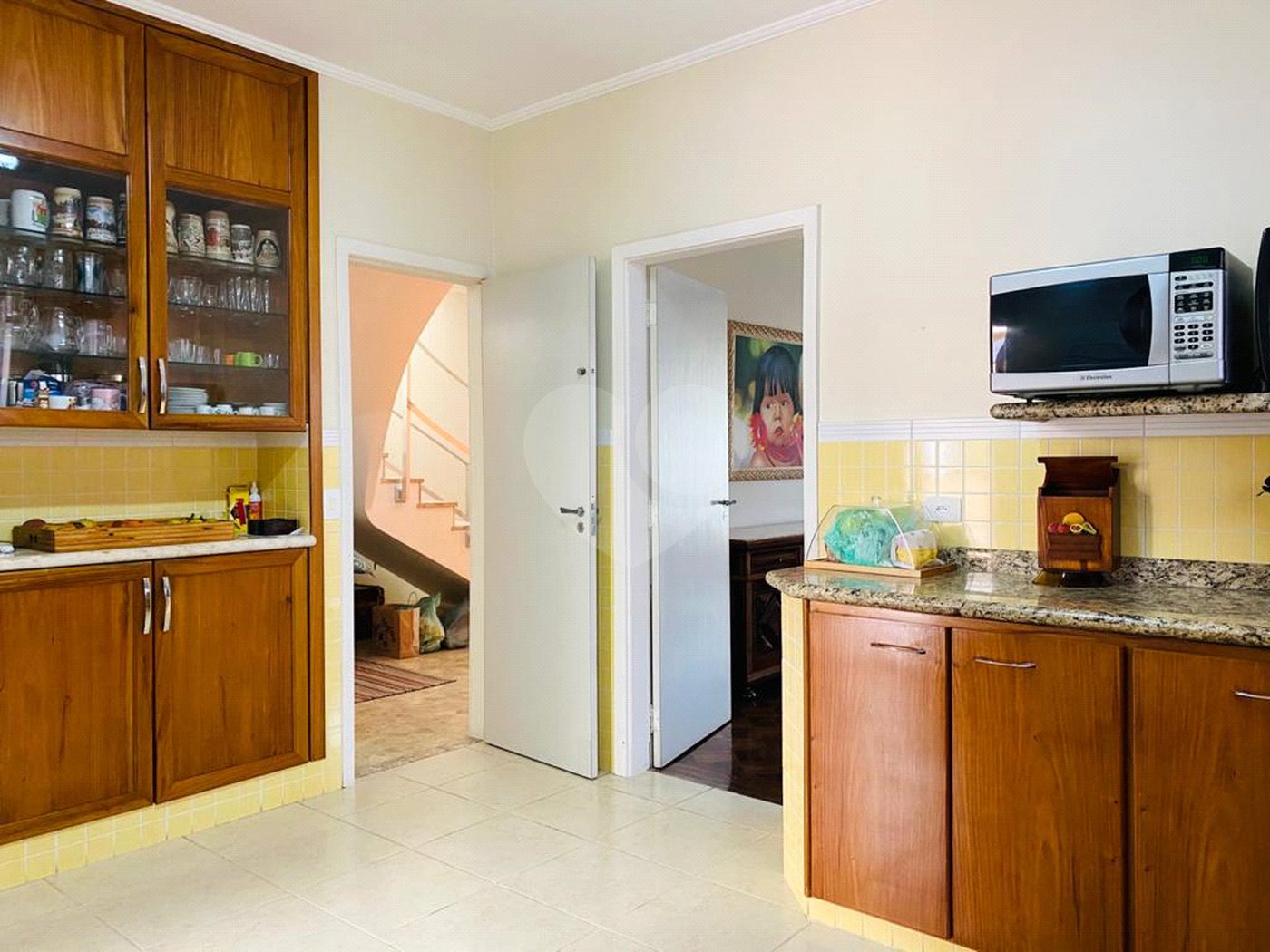 Sobrado à venda com 5 quartos, sendo 1 suíte, em Interlagos, São Paulo, SP