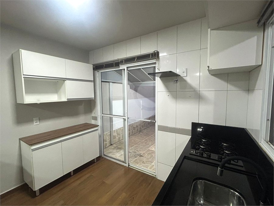Casa à venda com 2 quartos no condomínio Residencial Moradas, Itapetininga - SP
