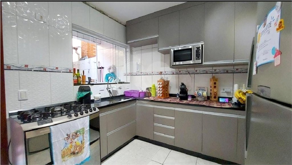 Casa à venda com 2 suítes no condomínio Residencial Sabará, São Paulo - SP