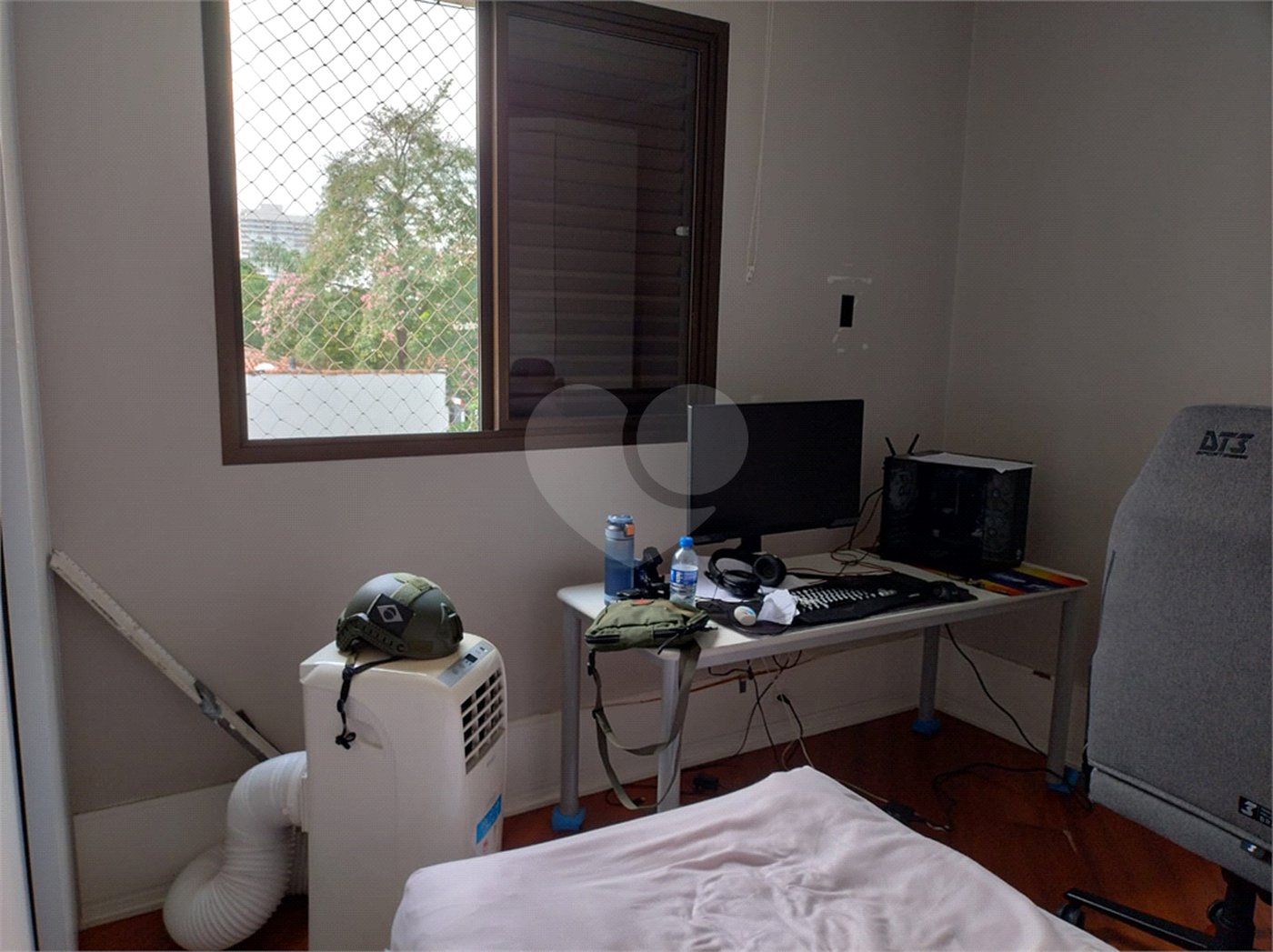 Apartamento à venda com 4 quartos, sendo 1 suíte,  em Brooklin Paulista, São Paulo, SP