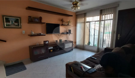 Sobrado à venda com 3 quartos em Vila Mariana, São Paulo, SP