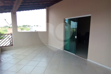 Sobrado à venda com 3 quartos, sendo 2 suítes,  em Jardim Wanel Ville V, Sorocaba, SP