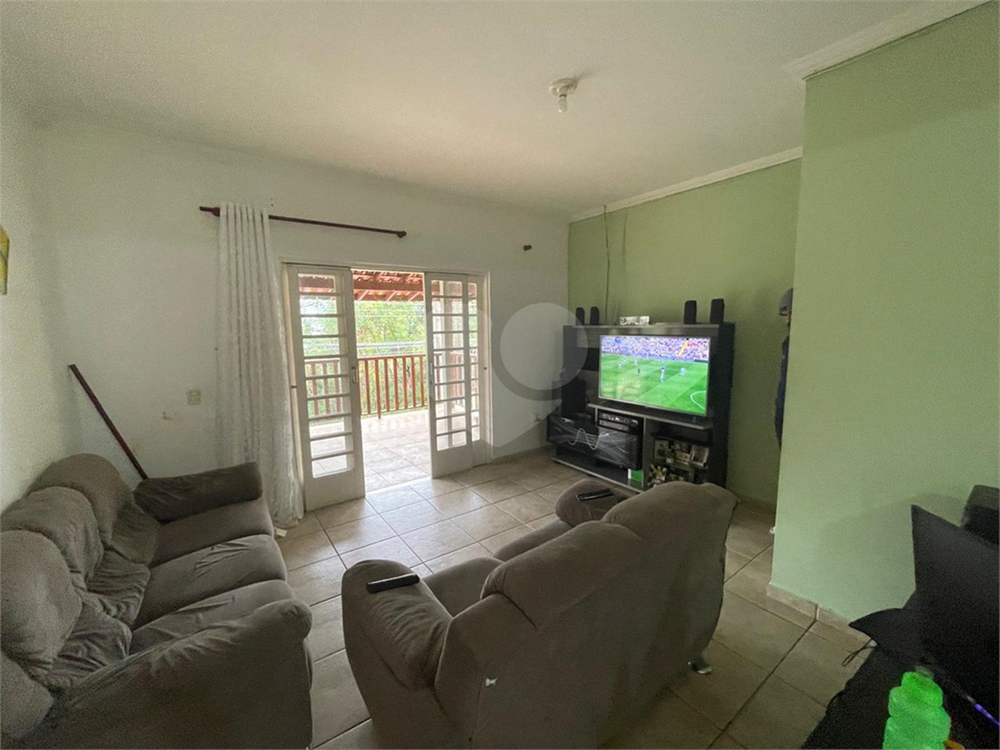 Casa à venda com 3 quartos, sendo 1 suíte,  em Bosque, Vinhedo, SP