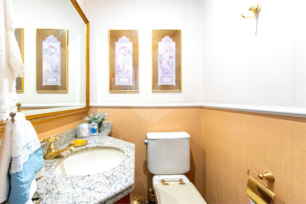 Apartamento à venda com 4 quartos, sendo 2 suítes, em Brooklin, São Paulo, SP