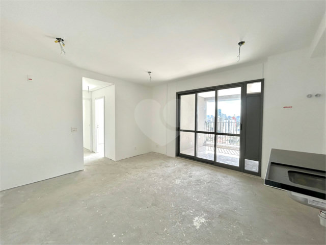 Apartamento à venda com 2 suítes em Brooklin, São Paulo, SP