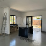 Casa à venda com 3 suítes no condomínio Reserva Central Parque, Salto - SP