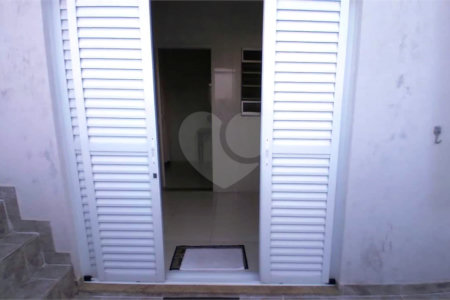 Sobrado à venda com 5 quartos, sendo 1 suíte, em Vila Maria Alta, São Paulo, SP