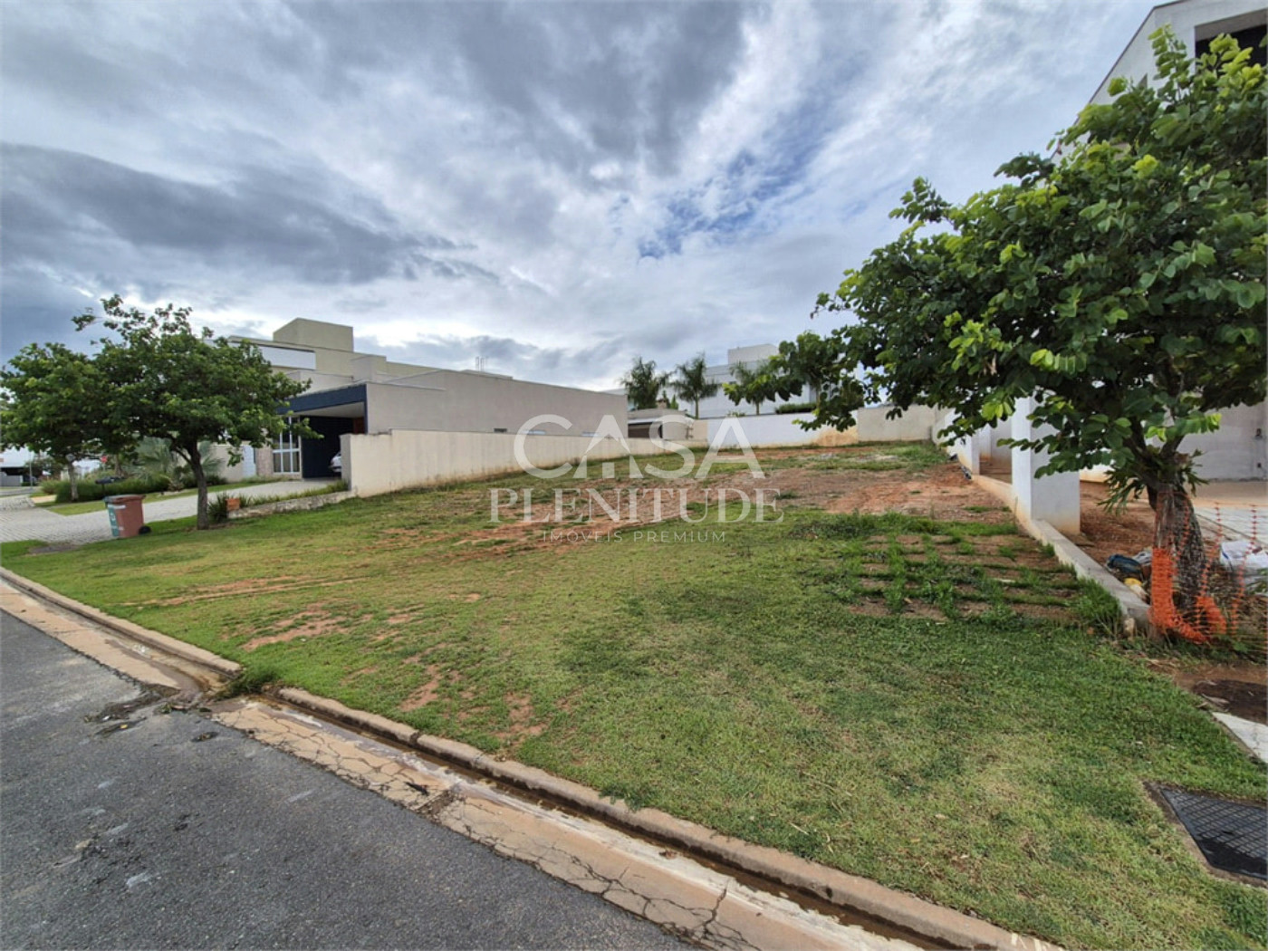 Terreno em condomínio à venda em Alphaville Nova Esplanada 3, Votorantim, SP