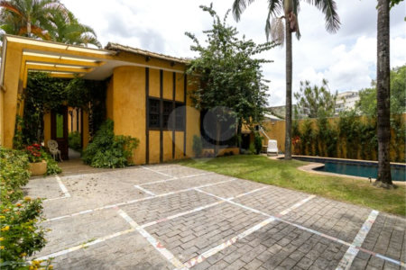 Casa à venda ou para alugar com 4 quartos, sendo 3 suítes, em Lapa, São Paulo, SP