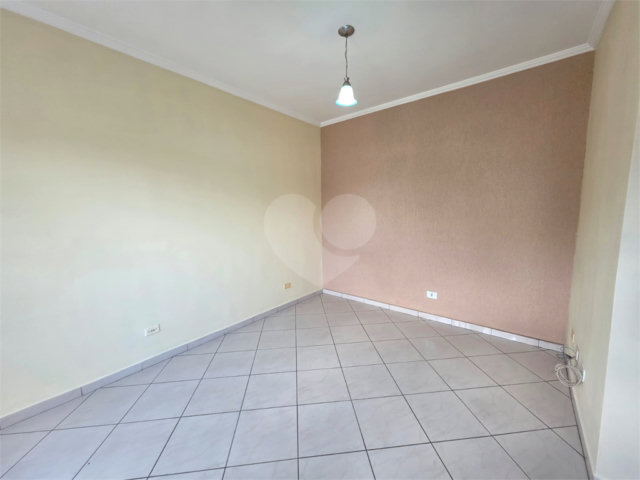 Casa à venda com 2 suítes no condomínio Residencial Santana, São Paulo - SP