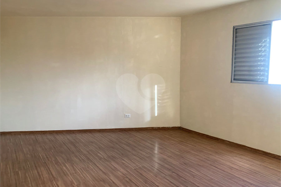 Sobrado à venda com 3 quartos em Santana, São Paulo, SP