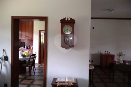 Chácara à venda com 5 quartos, sendo 3 suítes, em Chácaras São Bento, Valinhos, SP