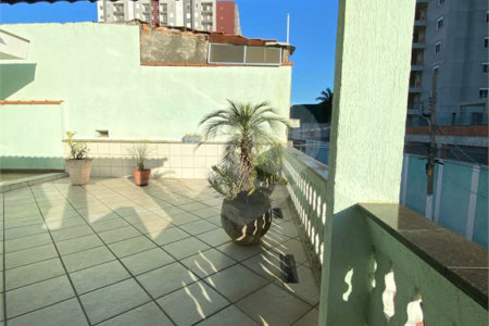 Sobrado à venda com 2 quartos, sendo 1 suíte, em Vila Maria Baixa, São Paulo, SP