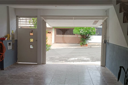 Casa à venda com 4 quartos, sendo 1 suíte, em Jardim Planalto, Salto, SP