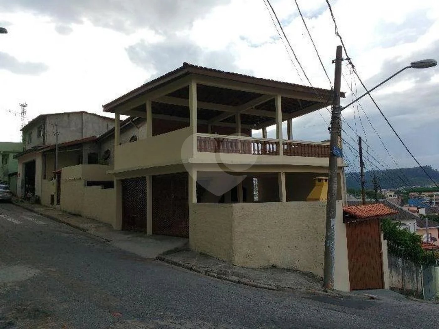 Casa à venda com 6 quartos, sendo 1 suíte, em Freguesia do Ó, São Paulo, SP