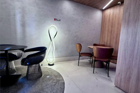 Apartamento à venda com 2 suítes em Jardim das Acácias, São Paulo, SP