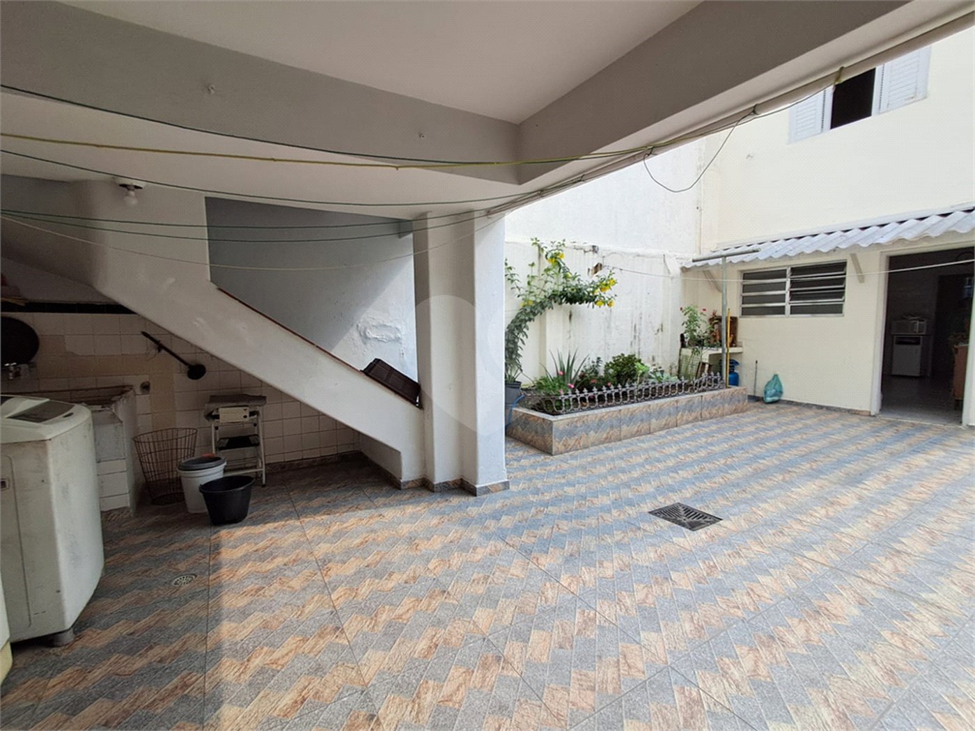 Casa à venda com 3 quartos em Água Branca, São Paulo, SP