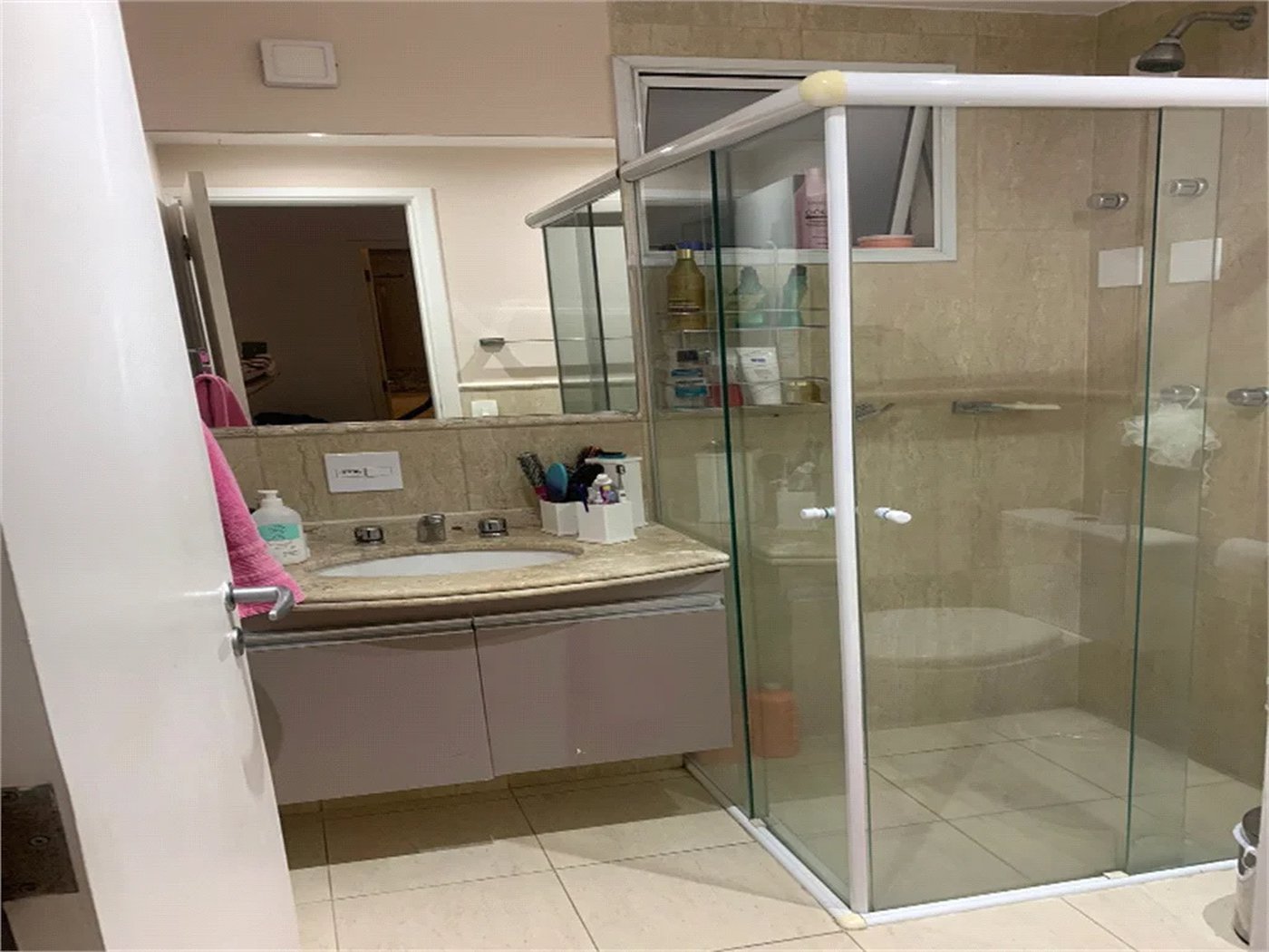 Apartamento à venda com 3 quartos, sendo 2 suítes, em Cidade São Francisco, São Paulo, SP