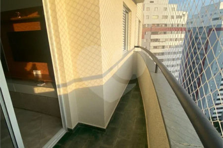 Apto no Melhor da Mooca 2 quartos 1 suíte 1 vaga varanda Aceita casa/sobrado na Moóca Estuda Permuta