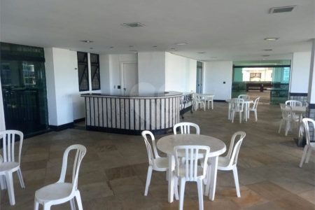 Apartamento à venda com 4 quartos, sendo 2 suítes, em Vila Nova, Cabo Frio, RJ