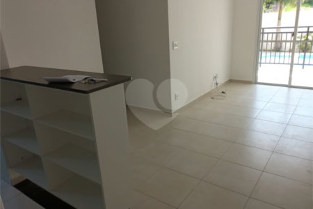 Apartamento para alugar com 2 quartos, sendo 1 suíte,  em Vila Gomes, São Paulo, SP